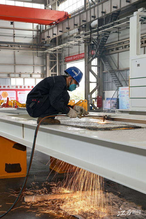 江西首臺(tái)組裝生產(chǎn)的盾構(gòu)機(jī)將出口海外 圖